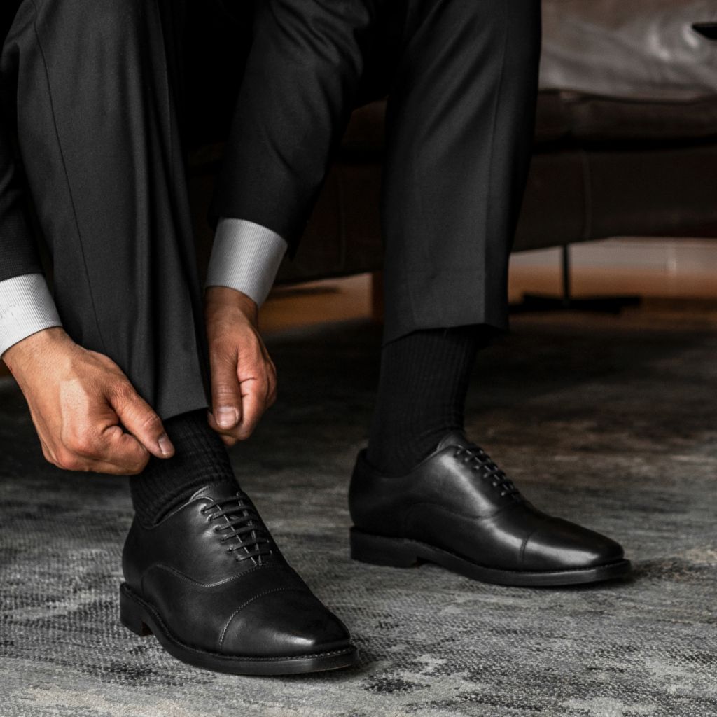 Executive | Black